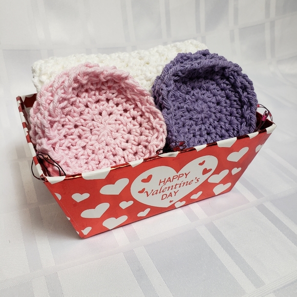 Valentine Gift Set | Face Scrubby with Cloth